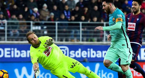 Tam tấu MSN tỏa sáng, Barca thắng lớn Eibar