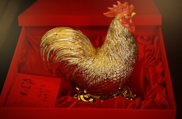 Chuyện lạ: Cánh gà bằng vàng giá trị 1,9 tỷ