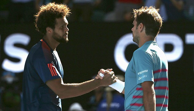 Đánh gục Tsonga, Wawrinka hẹn Federer ở bán kết