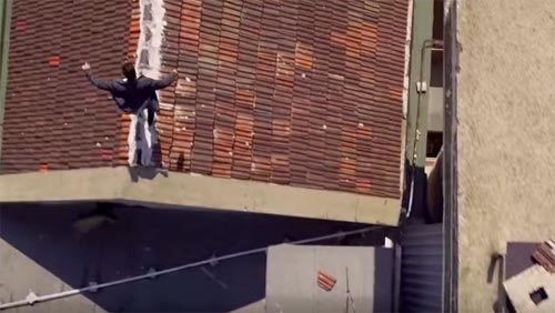 Xem vũ điệu parkour ngoạn mục từ trên cao