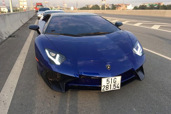 Đại gia Minh Nhựa “ra biển” cho siêu xe Lamborghini 35 tỷ