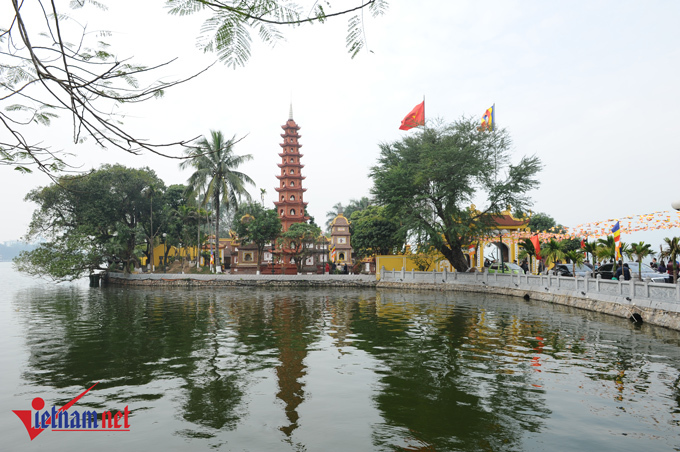 Đầu xuân viếng thăm những ngôi chùa ở Hà Nội