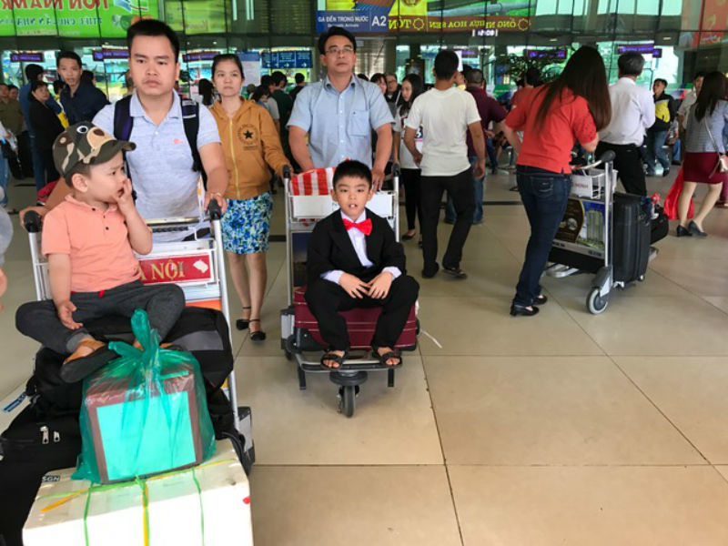 Vắng lặng bất ngờ ở bến xe, nhà ga sau kỳ nghỉ Tết