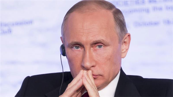 Putin bất ngờ thay một loạt tướng
