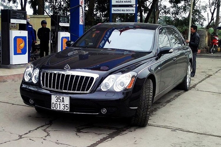 Cặp Đôi Maybach 62S Hơn 40 Tỷ Của Đại Gia Ninh Bình