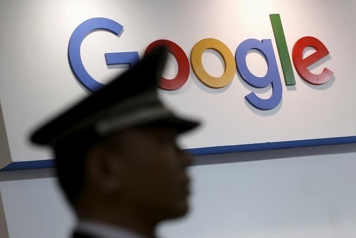 Google bị ép phải giao nộp email ngoại quốc