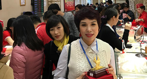 Mỹ nghệ kim hoàn trong nước khởi sắc