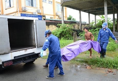 Công an truy tung tích cô gái có hình xăm hoa hồng bị sát hại