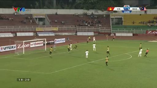 Công Phượng phút 19