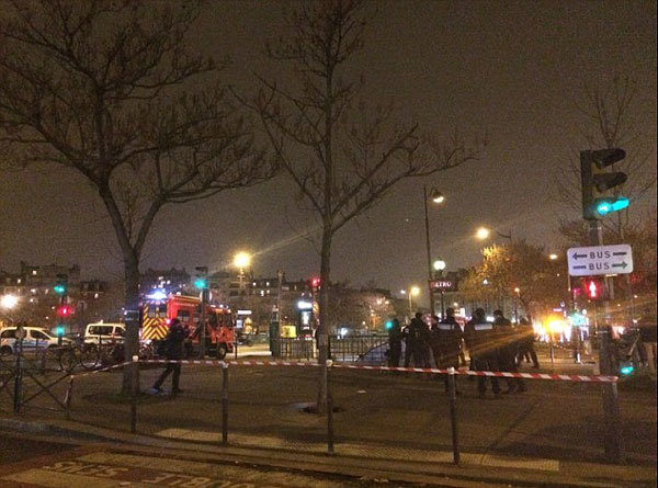 Nổ lớn ở nhà ga tàu điện ngầm Paris