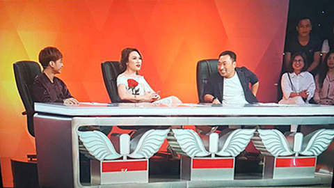 Mỹ Tâm trở lại ghế nóng