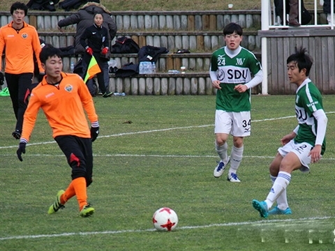 Xuân Trường với 7 trận thử lửa khốc liệt tại Gangwon FC