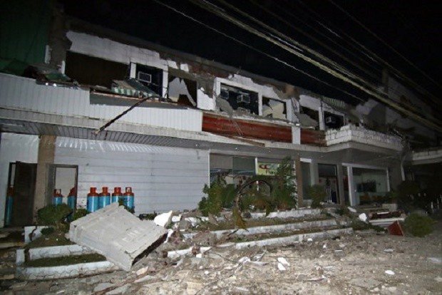Động đất mạnh rung chuyển miền nam Philippines