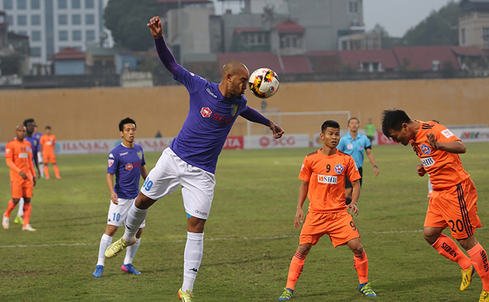 Chiêm ngưỡng 2 siêu phẩm mãn nhãn trên sân Hàng Đẫy