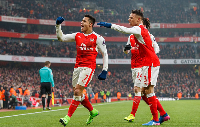 Alexis lập cú đúp, Arsenal nhọc nhằn thắng Hull