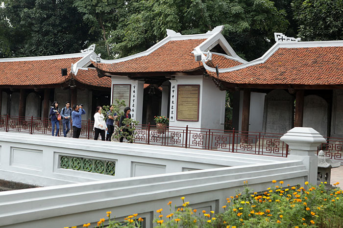 Trùng tu không nên làm theo kiểu mặc áo mới cho di tích