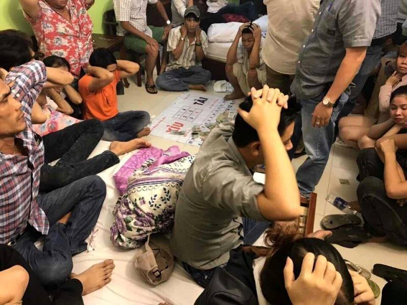 Phá sòng bạc bịp của doanh nhân Sài Gòn