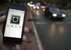 Taxi Uber bất hợp pháp: Loại hình mới và nền tảng cũ?