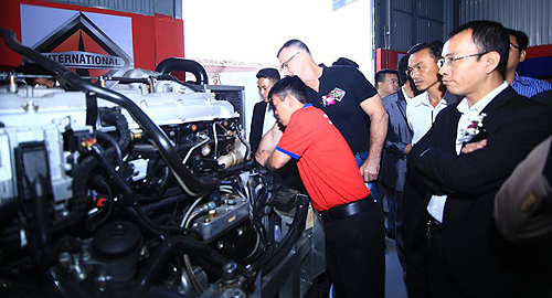 Xe đầu kéo International - Quy trình kiểm tra trước khi giao xe