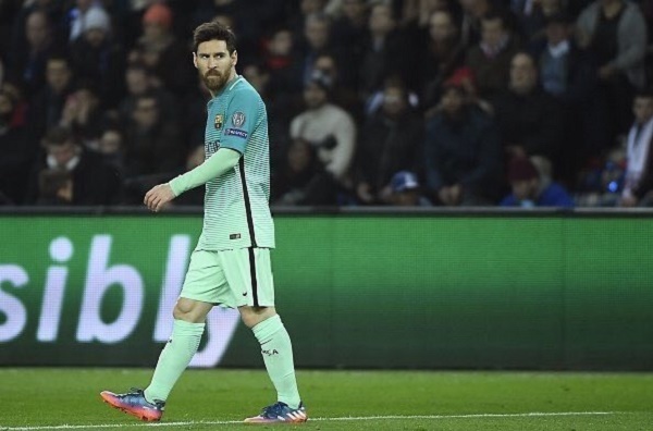 Giới chuyên môn sốc nặng với Messi và Barca