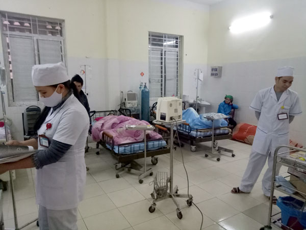 66 người nhập viện sau cỗ cưới ở Hà Giang