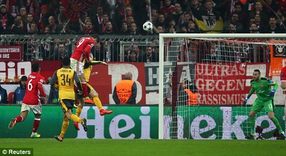 Bayern 2-1 Arsenal Lewandowski goal 53