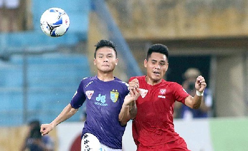 Quang Hải giúp Hà Nội FC có 1 điểm tại Lạch Tray