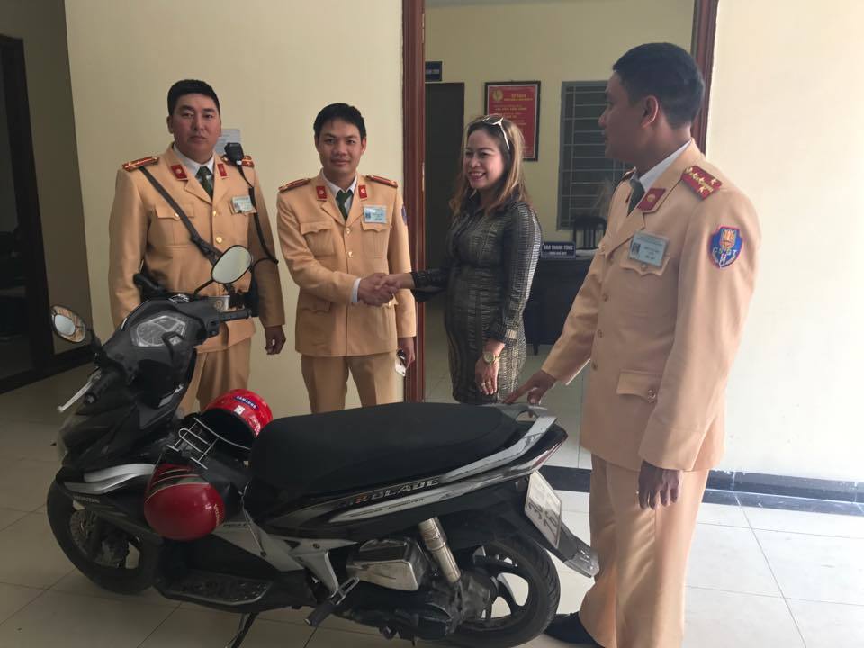 Hà Nội: Bất ngờ nhận lại xe máy sau 5 năm bị mất
