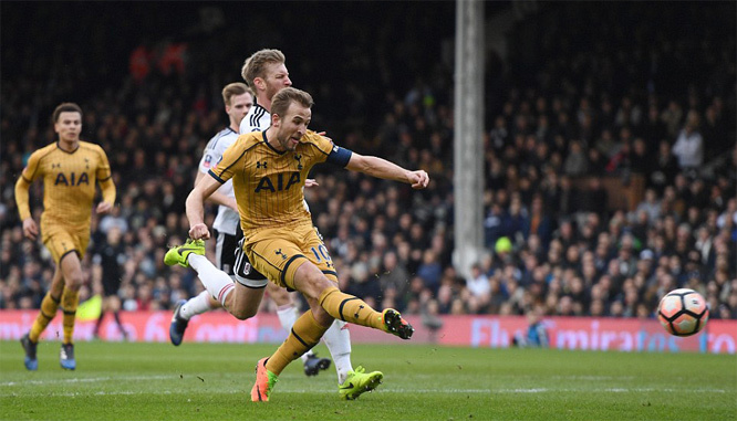 Harry Kane lập hat-trick, Tottenham bay vào tứ kết FA Cup