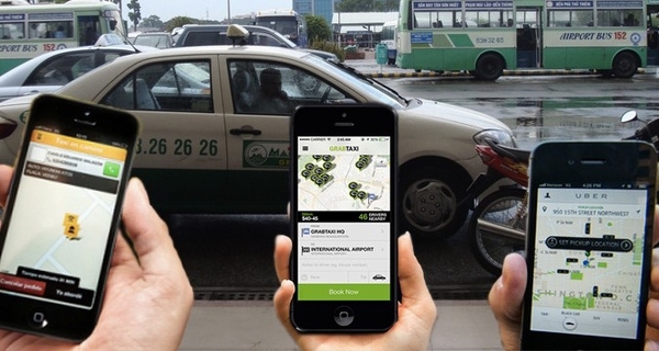 Thuê ôtô chạy Grab, Uber: 3 tháng bán luôn xe máy bù nợ