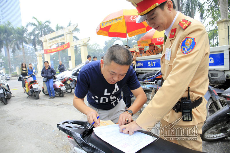 Lấn làn BRT, các phương tiện bị phạt ra sao?