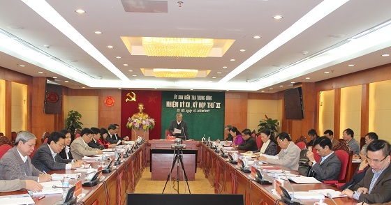 Xem xét giám sát tài sản cán bộ diện Bộ Chính trị quản lý