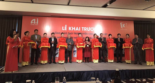 Khai trương Cổng đào tạo trực tuyến toàn diện kienthucviet.vn
