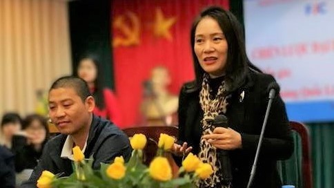 Nhà báo Tạ Bích Loan làm Trưởng bộ môn của ĐH Khoa học Xã hội và Nhân văn