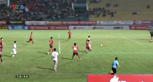 Video HAGL bị trọng tài từ chối 2 quả phạt đền