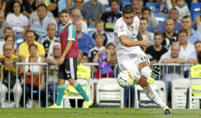 Xem những tuyệt phẩm đá phạt của James Rodriguez: