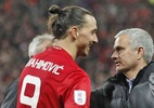 Conte sắp rời Chelsea, Ibrahimovic úp mở gia hạn MU