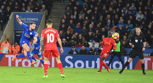 Tuyệt phẩm volley của sao Leicester đẹp nhất vòng 26 Premier League