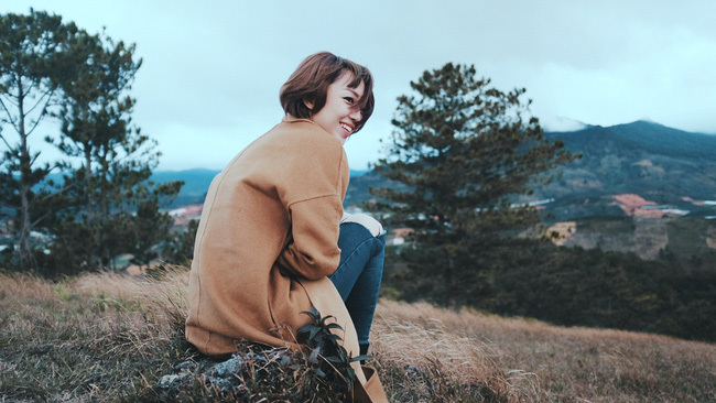 Tóc Tiên thay đổi 180 độ khiến fan ngỡ ngàng