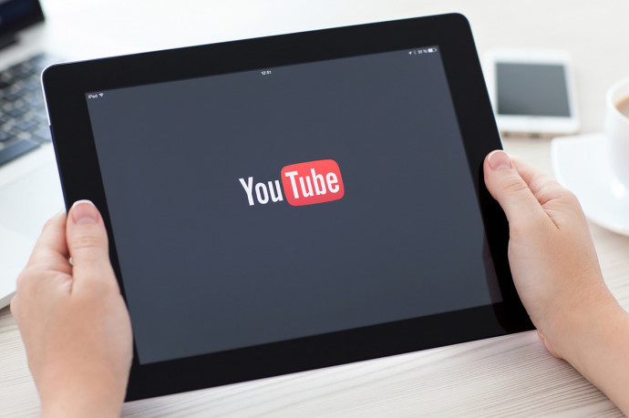 Clip trên YouTube sai phạm: DN Việt dừng quảng cáo