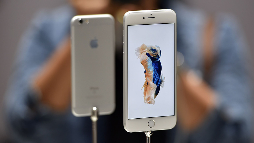 iPhone 8 vẫn dùng cổng kết nối Lightning và sạc nhanh?