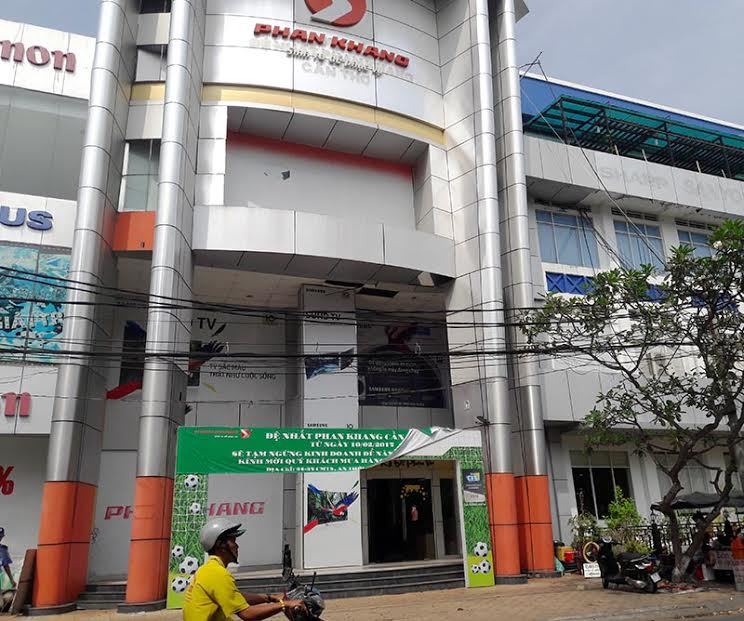 Giám đốc làm giả con dấu của cảnh sát, chiếm đoạt hàng tỉ đồng