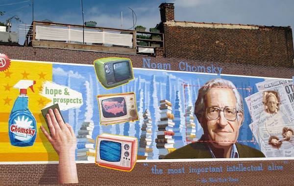 Noam Chomsky: Một trí thức dấn thân