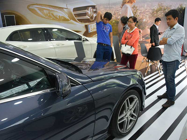 Thuế về 0%: Giá ô tô giảm mạnh đến mức nào?