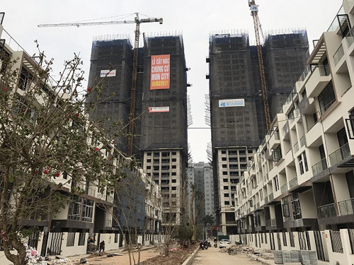 Dự án Mon City cất nóc đúng tiến độ