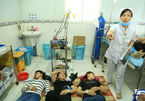 300 công nhân ngộ độc nằm la liệt khắp bệnh viện