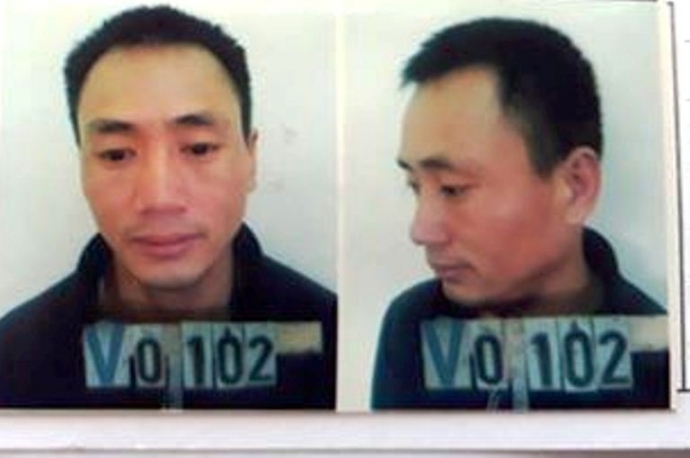 Nghệ An: Đập kính ô tô,