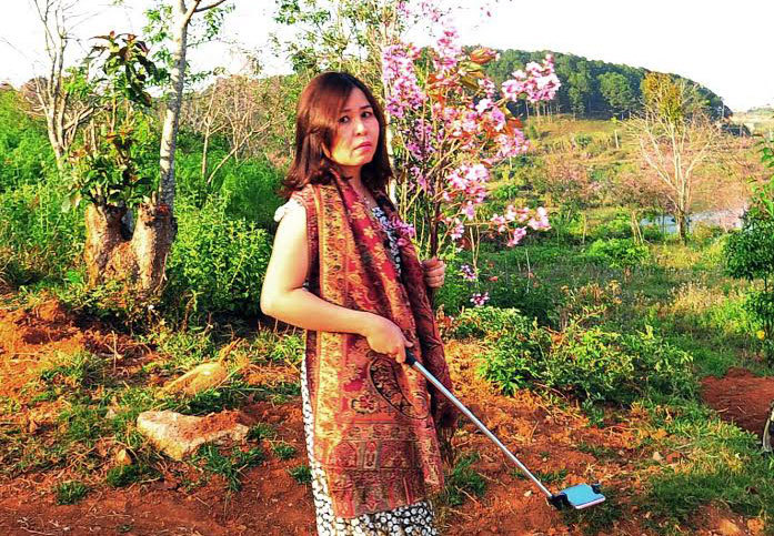 Nữ Phó giám đốc sở bẻ hoa công khai xin lỗi