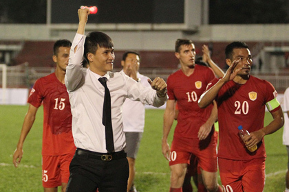 Xem đội bóng của Công Vinh