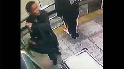 10 clip nóng: Thủ đoạn trộm túi ngay tại cửa an ninh sân bay